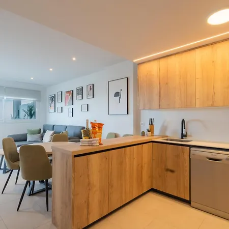 Silver Tower 7b Apartment