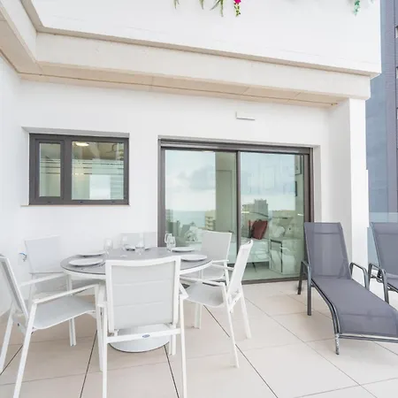 Silver Tower 7b Apartment *