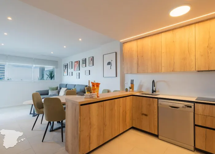 Silver Tower 7b Apartment