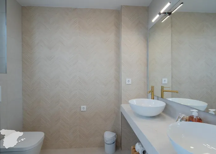 Apartment Silver Tower 7b *